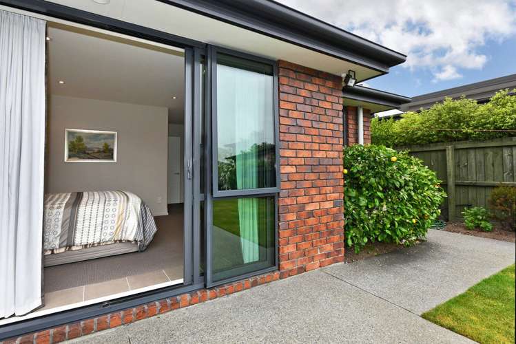 40 Reka Street Parklands_23