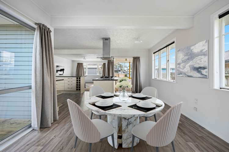 92a Bruce Avenue Glenview_8