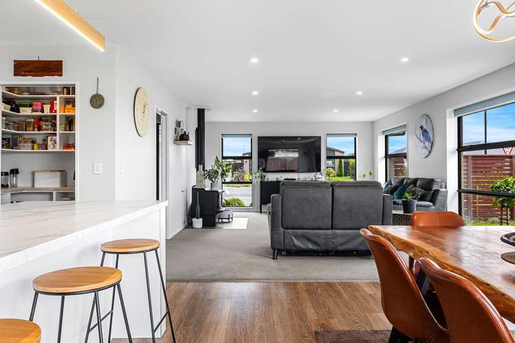 82 Lady Isaac Drive Rolleston_4