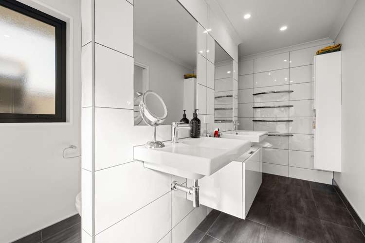 62 Ruapani Street Marshland_11