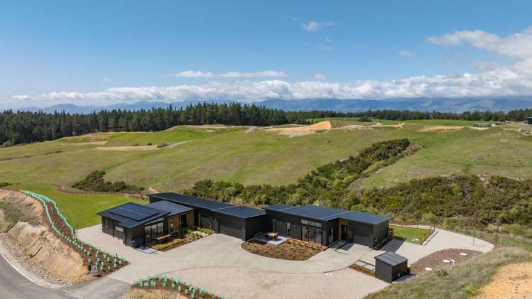 19 Mahana Ridge_0