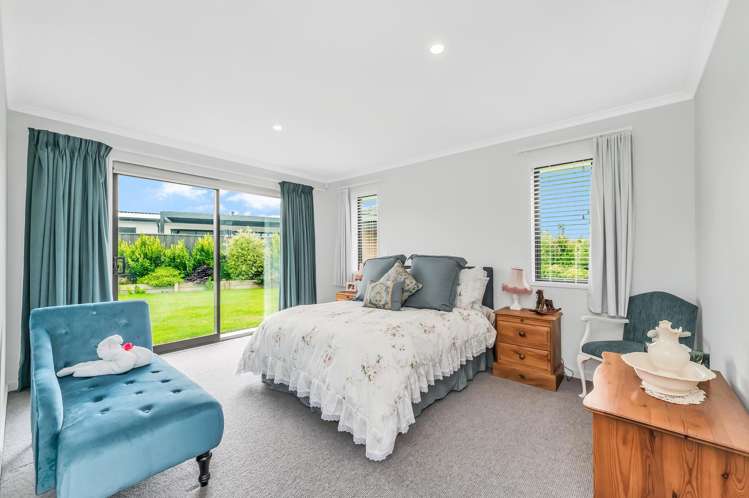 74 Faulks Drive Lincoln_14