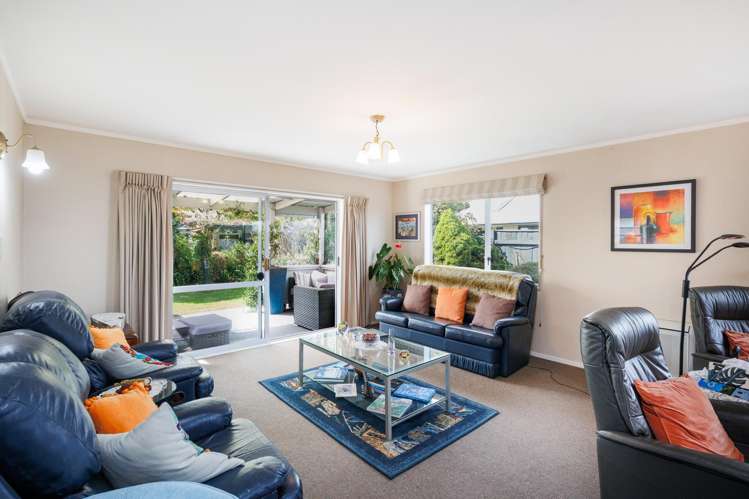 27 Norfolk Crescent Feilding_24