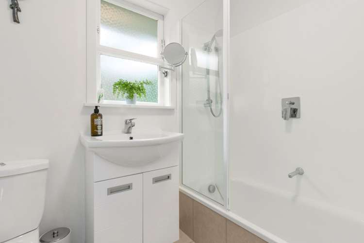 71 Hawera Road Kohimarama_9