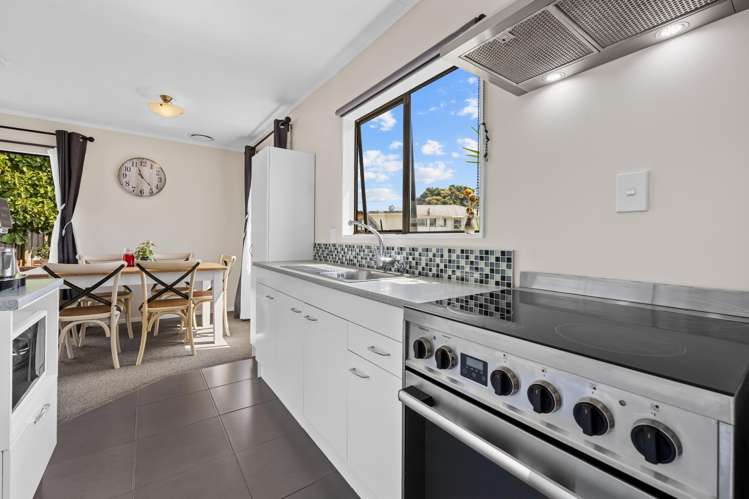 1/18 Aurea Avenue Pakuranga_11