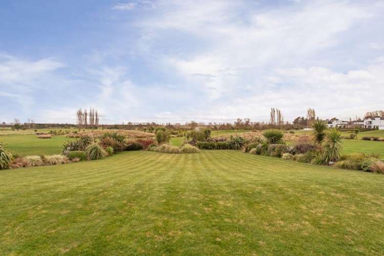 8 East Stream Lane Northwood_28