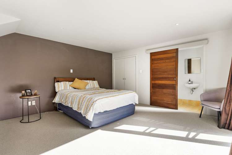 184 Golf Road Titirangi_20