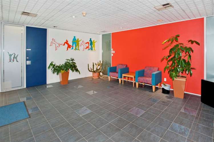 42 Vestey Drive Mount Wellington_4