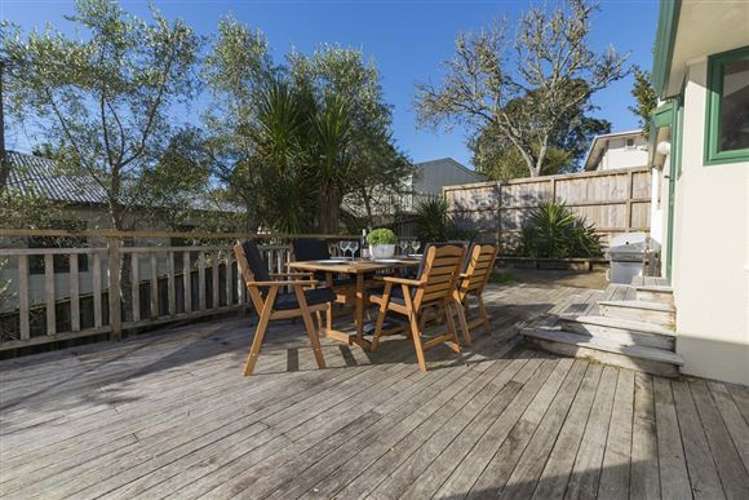 37a Amberley Avenue Te Atatu South_8