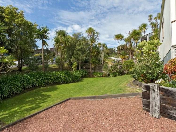 6 Rangitoto View Road Cockle Bay_22