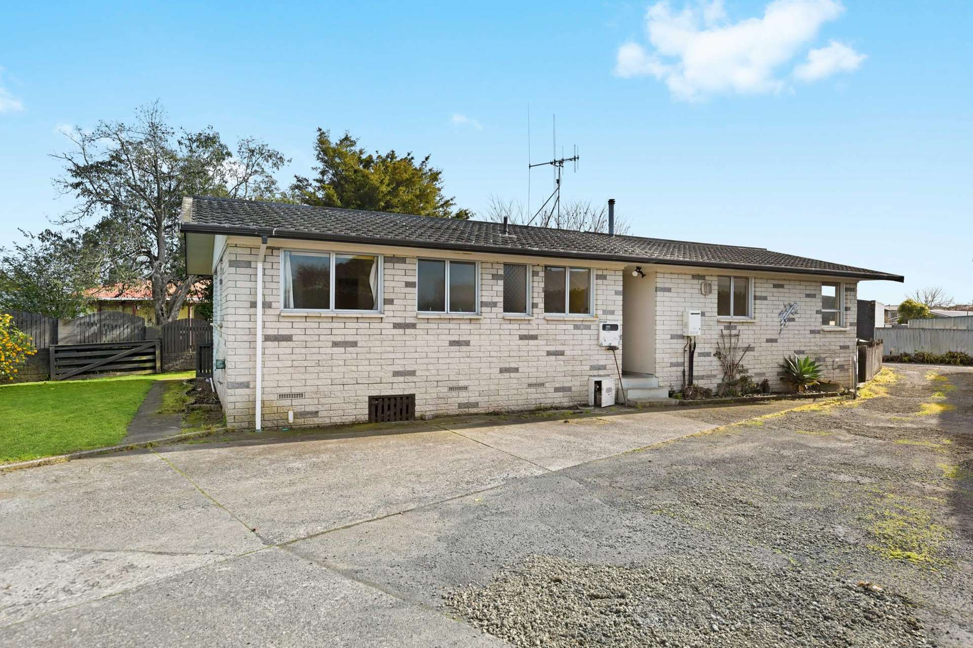 18 Oakfield Crescent Pukete_0