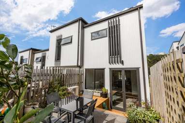 7/23 Middleton Road_2