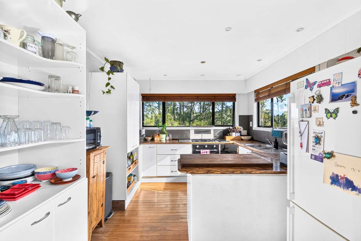 1242 East Coast Road_3