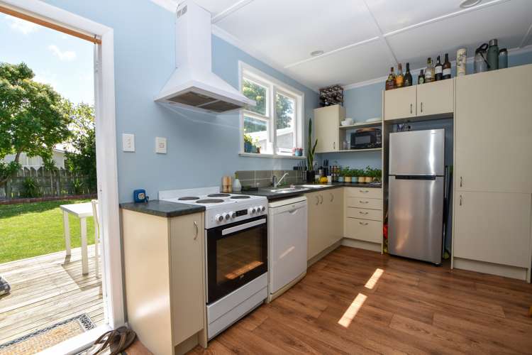 32 Rhodes Street Carterton_3