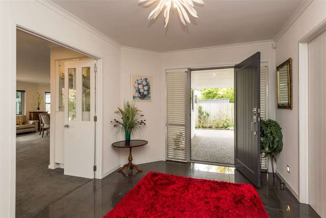 12 Shearwater Drive Woolston_2