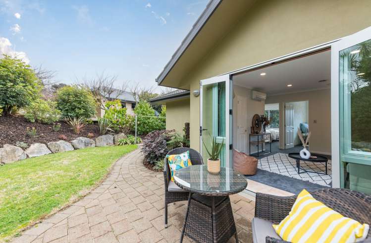 9 Highfield Grove Richmond_16