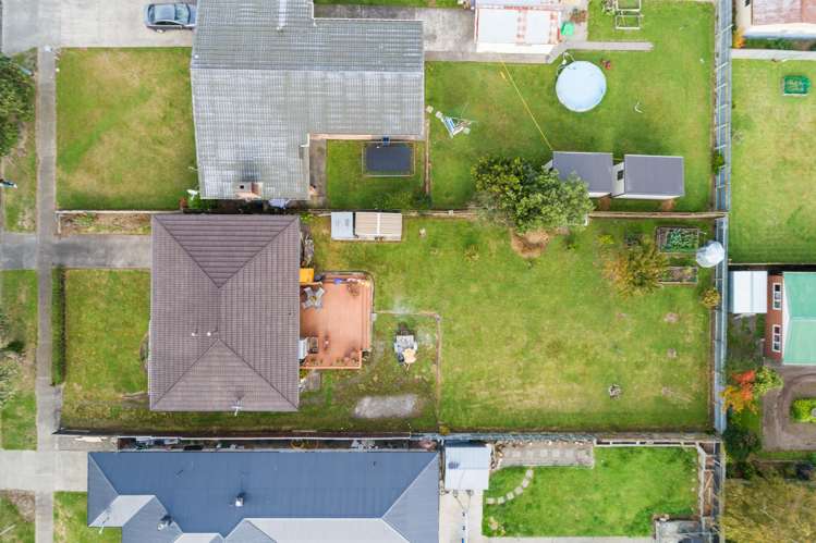 33 Highbury Avenue Highbury_24