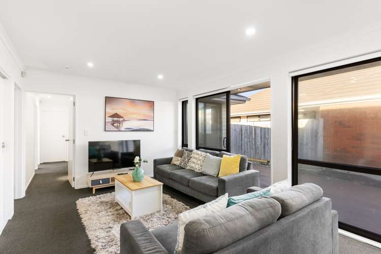 15 Whekau Drive Takanini_2