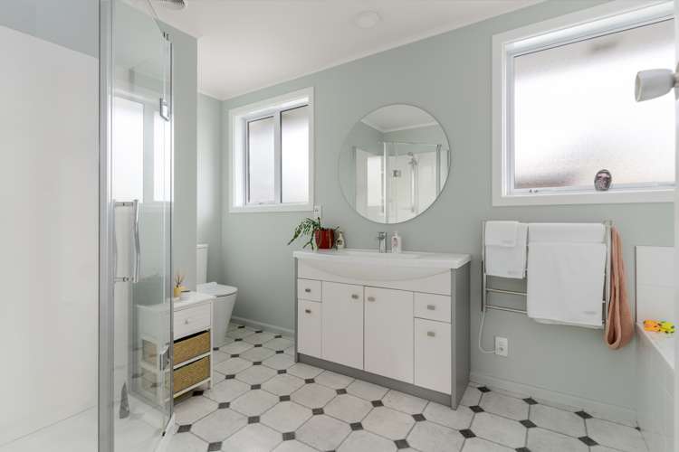 14 Woodcote Avenue Hornby_12