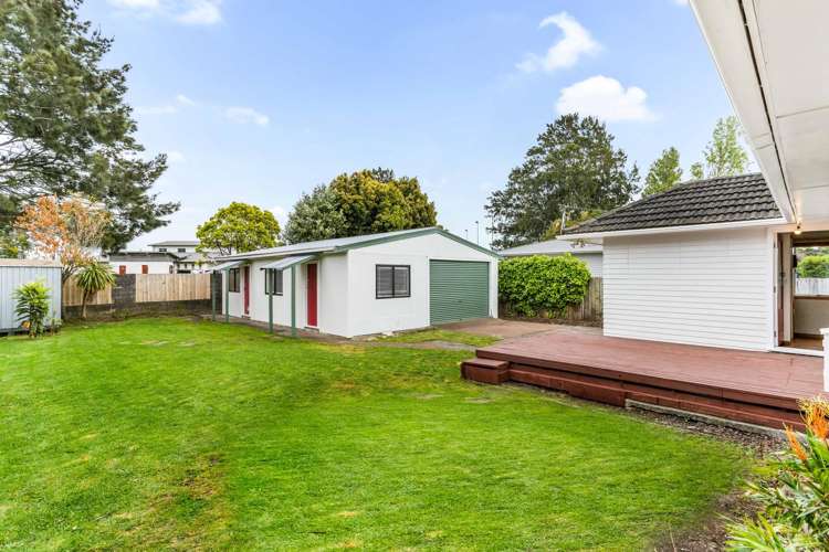 43 Neil Avenue Te Atatu Peninsula_6