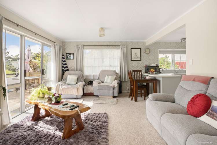 18a Ridgeway Place Glenview_5