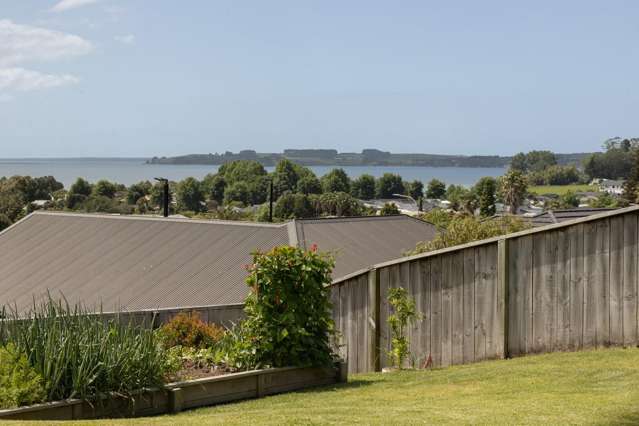 9 Selina Way Omokoroa_4