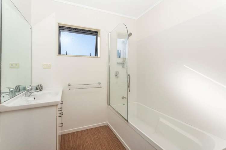 10 Foundation Place Glen Eden_7