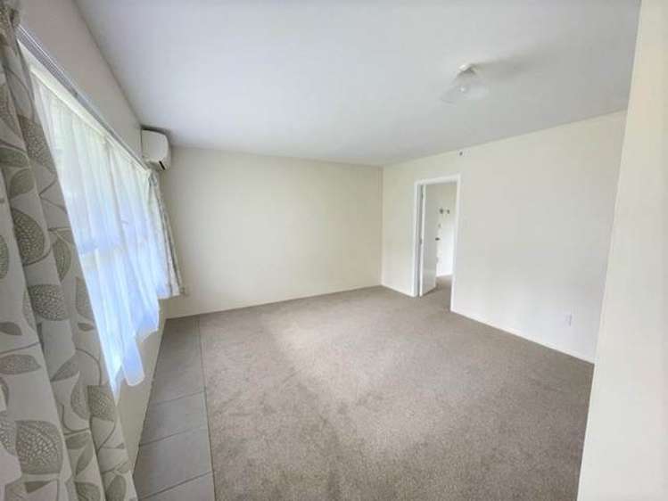 2-2 Abraham Place St Johns_3