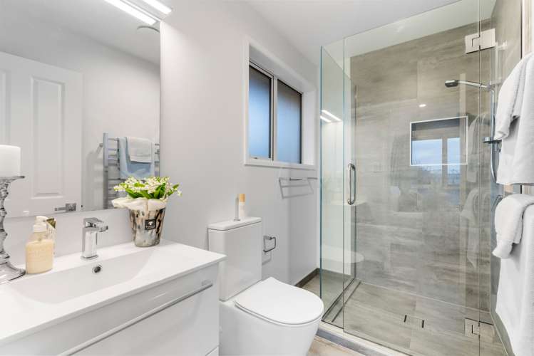 5 Gilders Grove Heathcote Valley_17