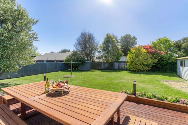 6 Charles Upham Avenue Hillmorton_13