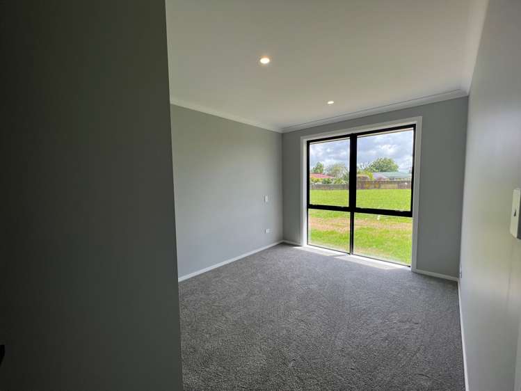 10 Sanson Place Levin_14