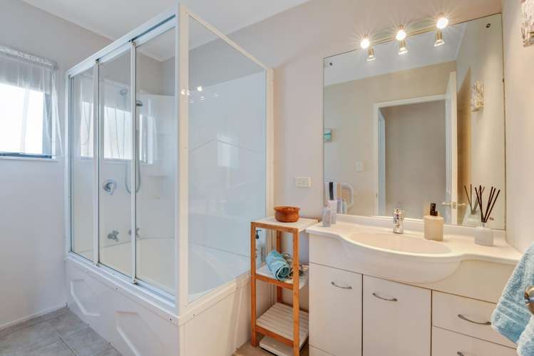 5 Elan Place Stanmore Bay_14