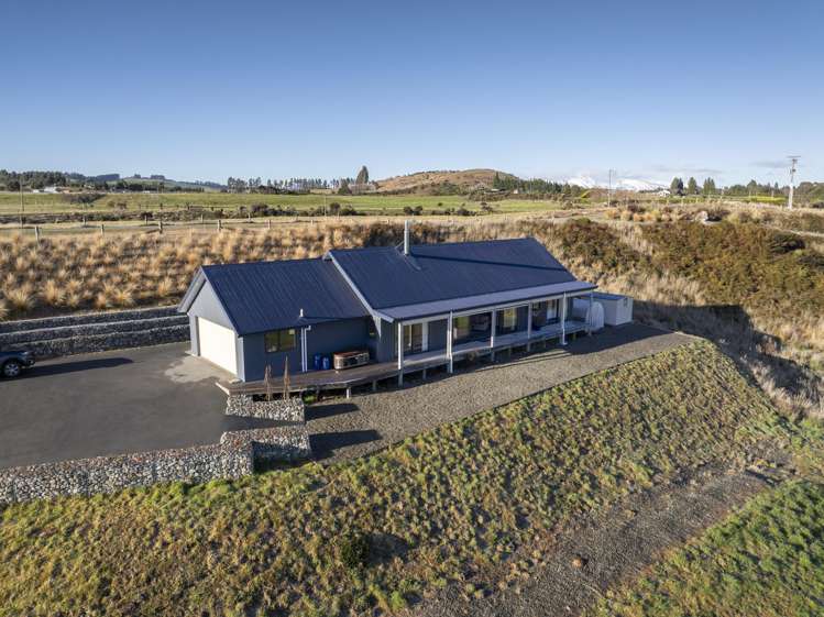 454D/Te Anau Milford Hwy Te Anau_4