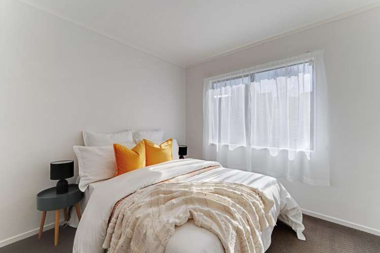 95B Fairclough Road Beach Haven_8
