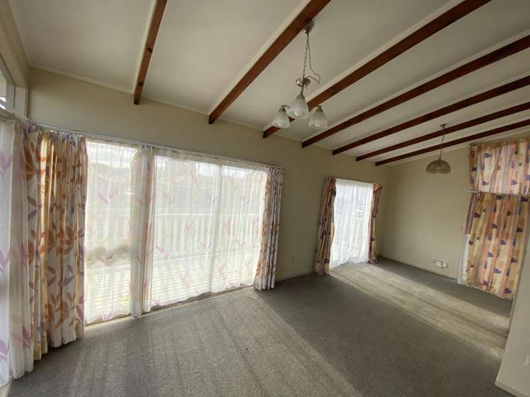 298 Bucklands Beach Road 1648_2