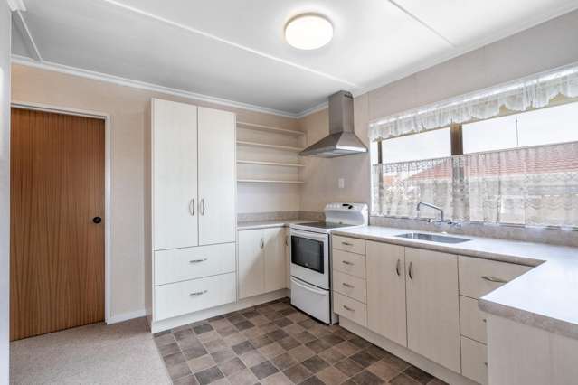 flat 2/134 Ohara Street Appleby_4