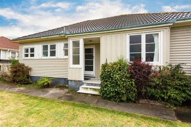 15 Dickson Crescent Hornby_2