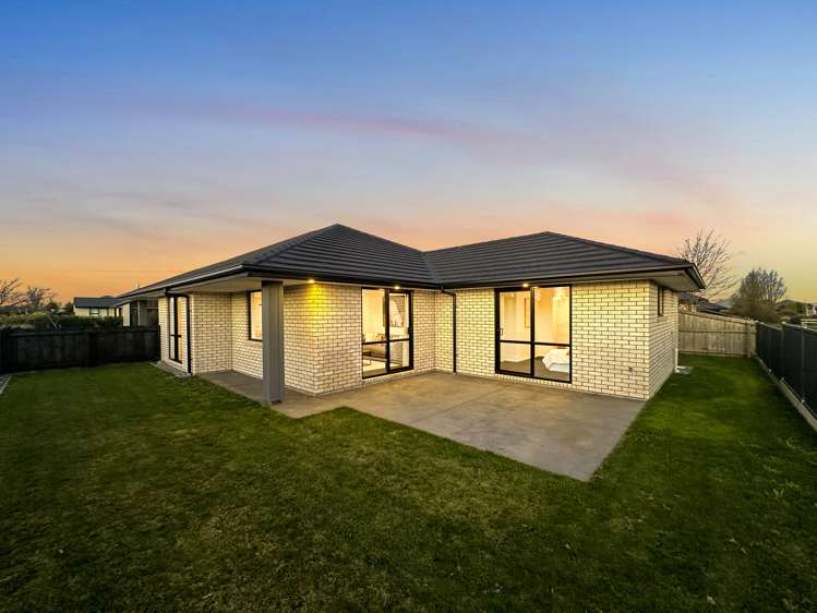 21 Sandstone Crescent Rolleston_18