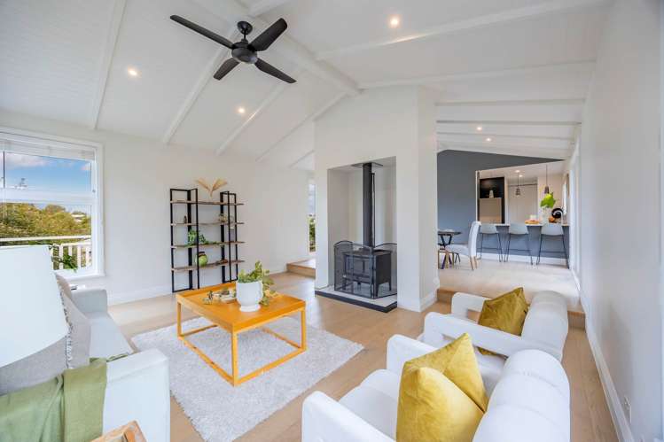 12 Bayside Avenue Te Atatu South_13