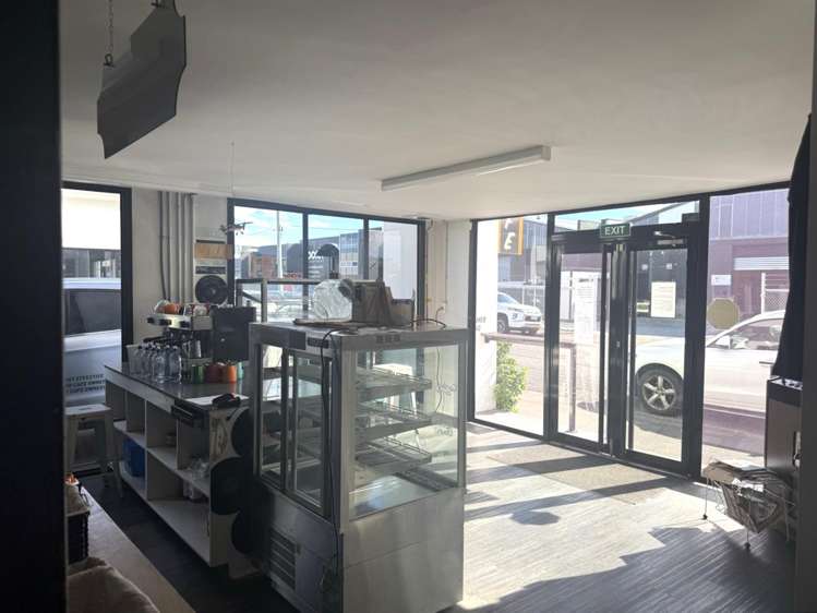 2/24 Essex Street Phillipstown_4