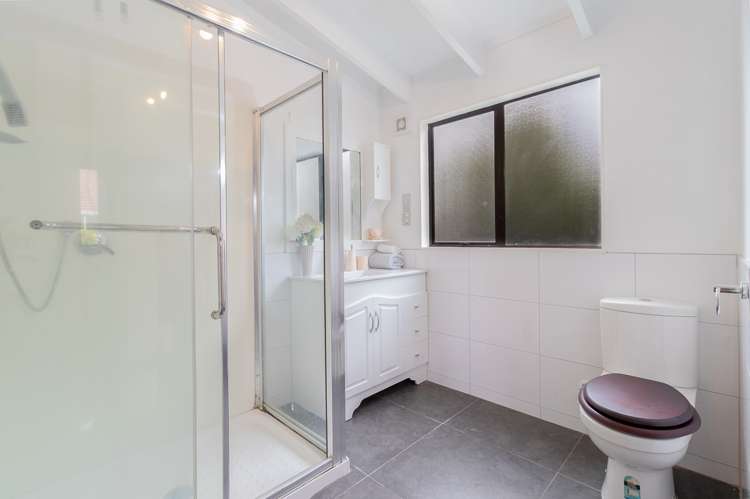 1/2 Taylor Street Blockhouse Bay_9