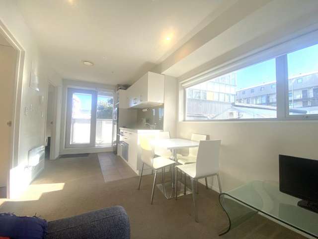 215/72-82 Taranaki Street 2185_1