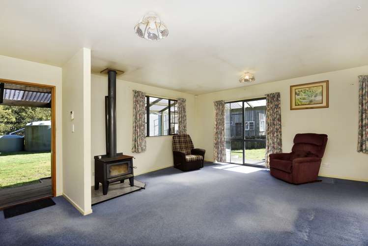 137 Wakamarina Road Havelock_12