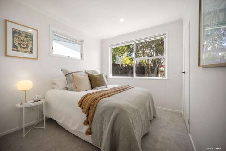 21 Felgrove Street Glendene_13