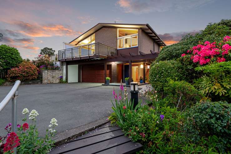 A modern home on Crichton Terrace, in Cashmere, Christchurch, sold for almost double its RV. Photo / Supplied