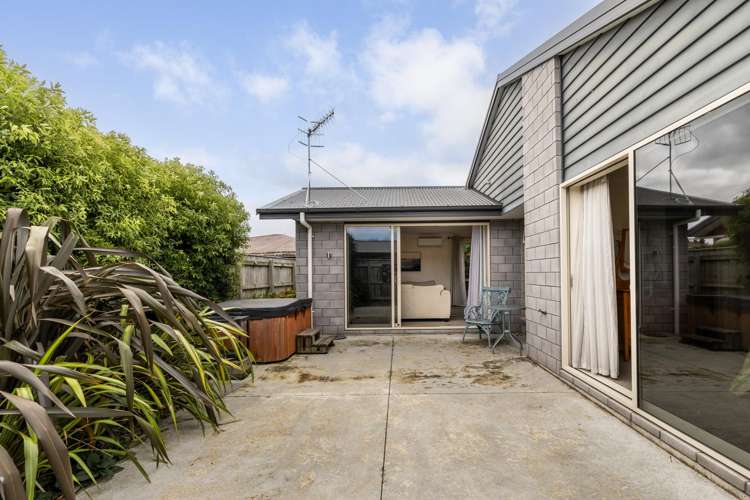 4a Read Crescent Clive_9