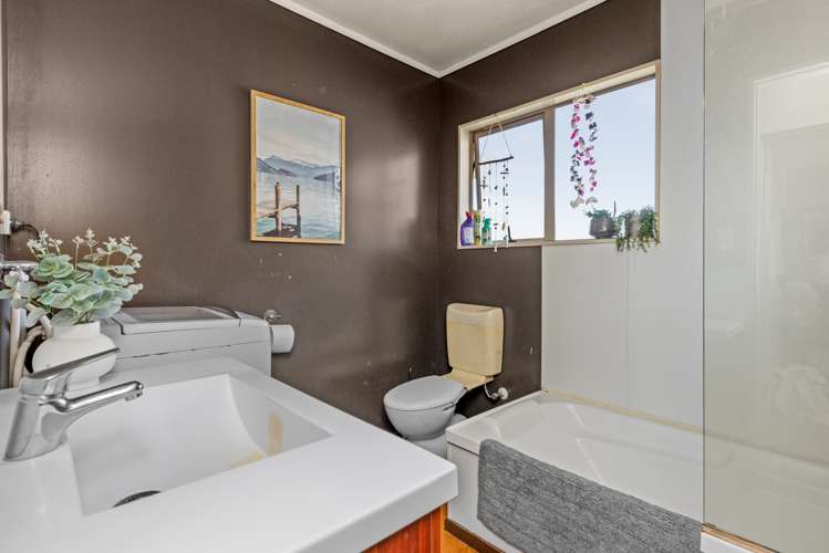 914 Grove Road Mayfair_12