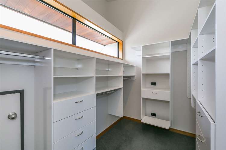 6 Watlings Place Kennedys Bush_7