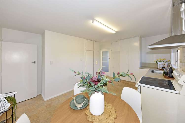 23 Trafford Street Harewood_9