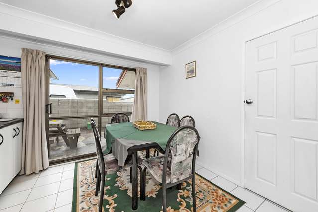 7 Highland Drive Pukete_3